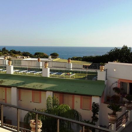 Hotel Castiglione Forio di Ischia 部屋 写真