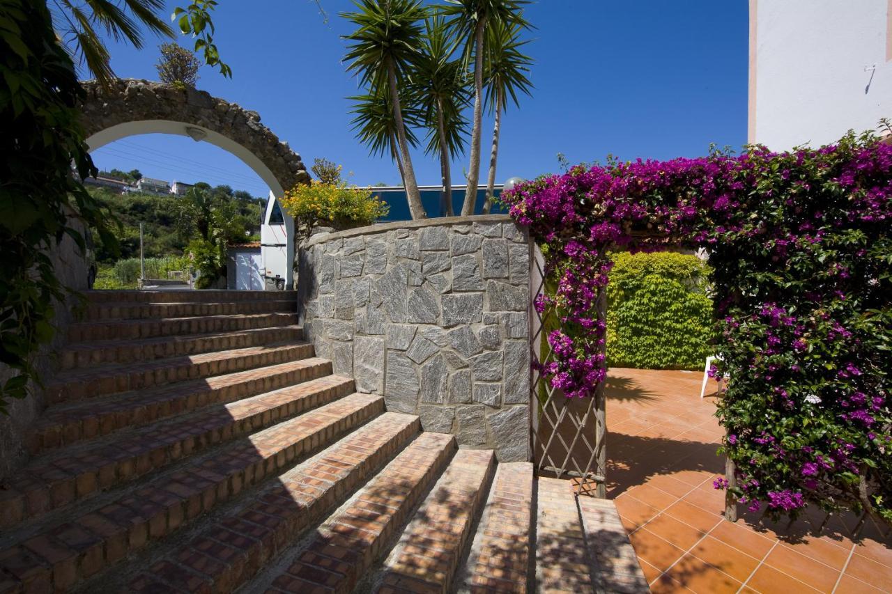 Hotel Castiglione Forio di Ischia エクステリア 写真